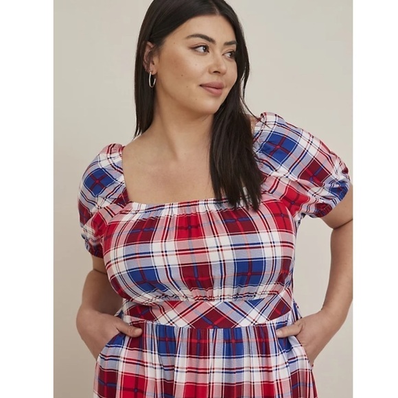 Torrid PUFF SLEEVE TIERED MAXI DRESS - CHALLIS PLAID RED & BLUE - Picture 2 of 8